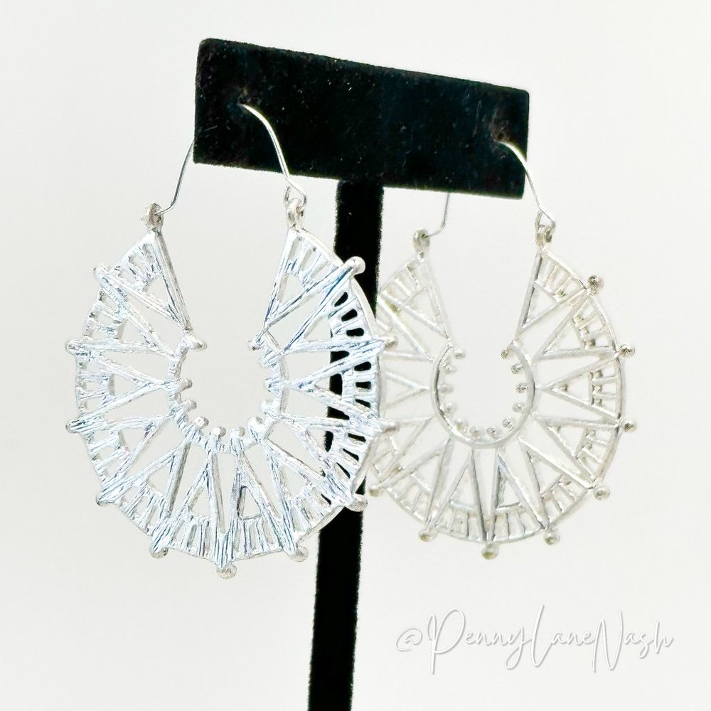 Vintage Silver Compass Sun Hoop Earrings - Picture 8 of 8